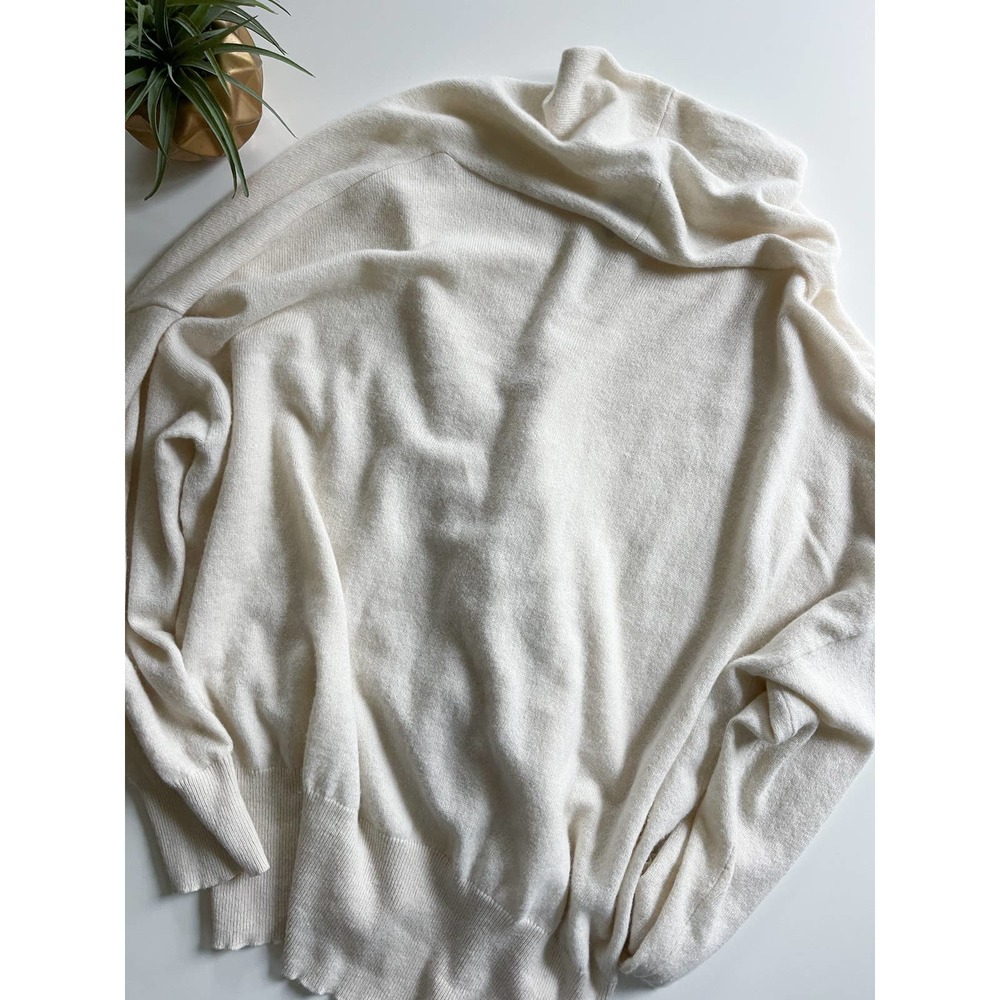Nili Lotan Lakota Cashmere Sweater in Ivory Size Large - Picture 9 of 11